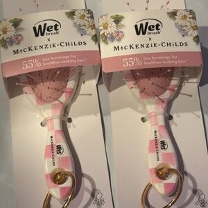 Mackenzie Childs x Wet Brush - Keychain brush